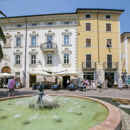 Residenza Rocca Del Lago 4 - Happy Rentals Riva del Garda Eksteriør billede