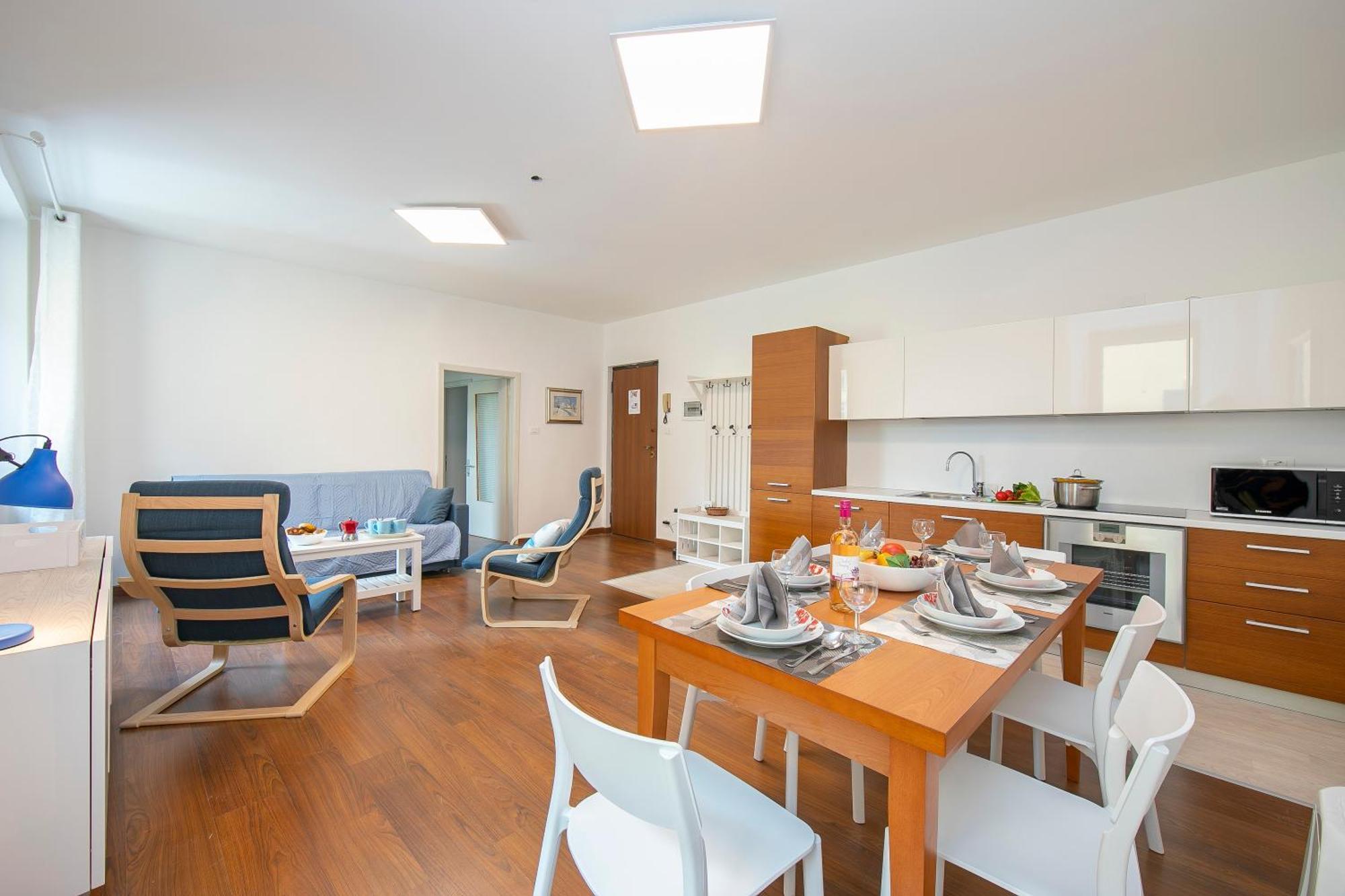 Residenza Rocca Del Lago 4 - Happy Rentals Riva del Garda Eksteriør billede